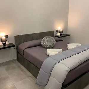  Appartamento Miris Fast Comfortable Airport Capodichino 25 Minutes Walk Self Check-in